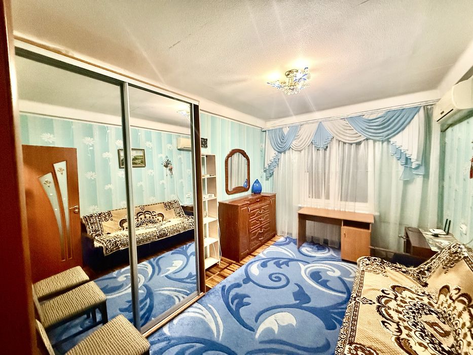 2 кімнатна кв 3й Южний / пр. 40-річчя Перемоги