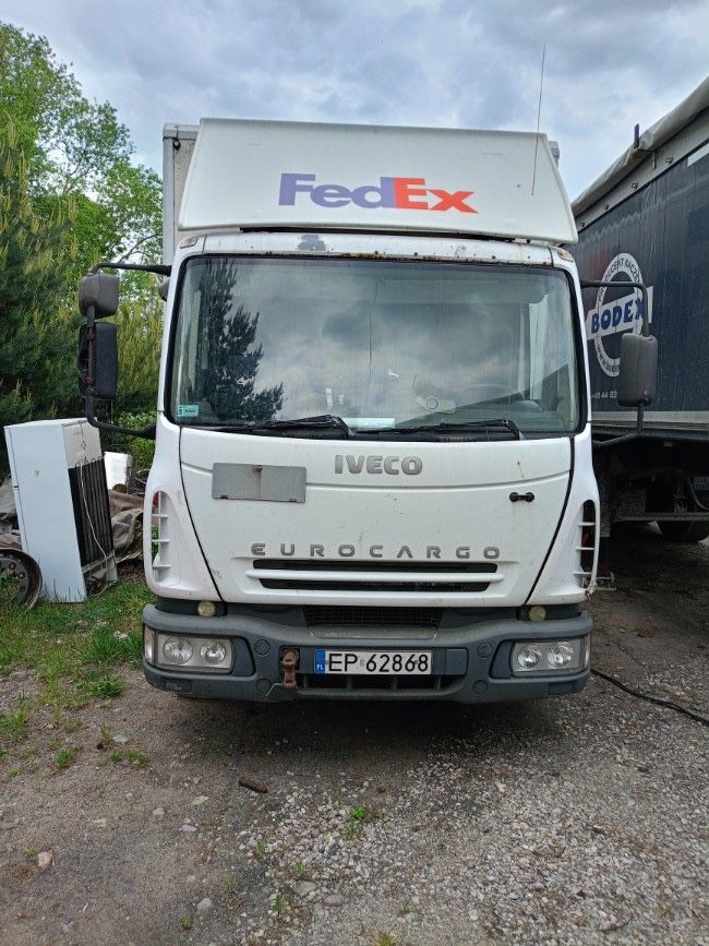 Iveco eurocargo 75e17 kontener winda. Uszkodzony. Faktura