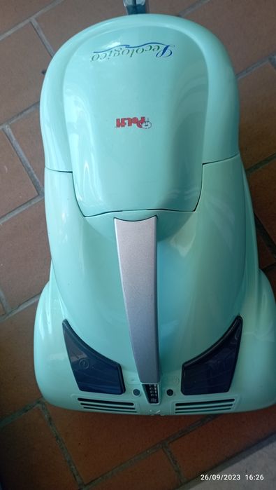 Aspirador de água polti