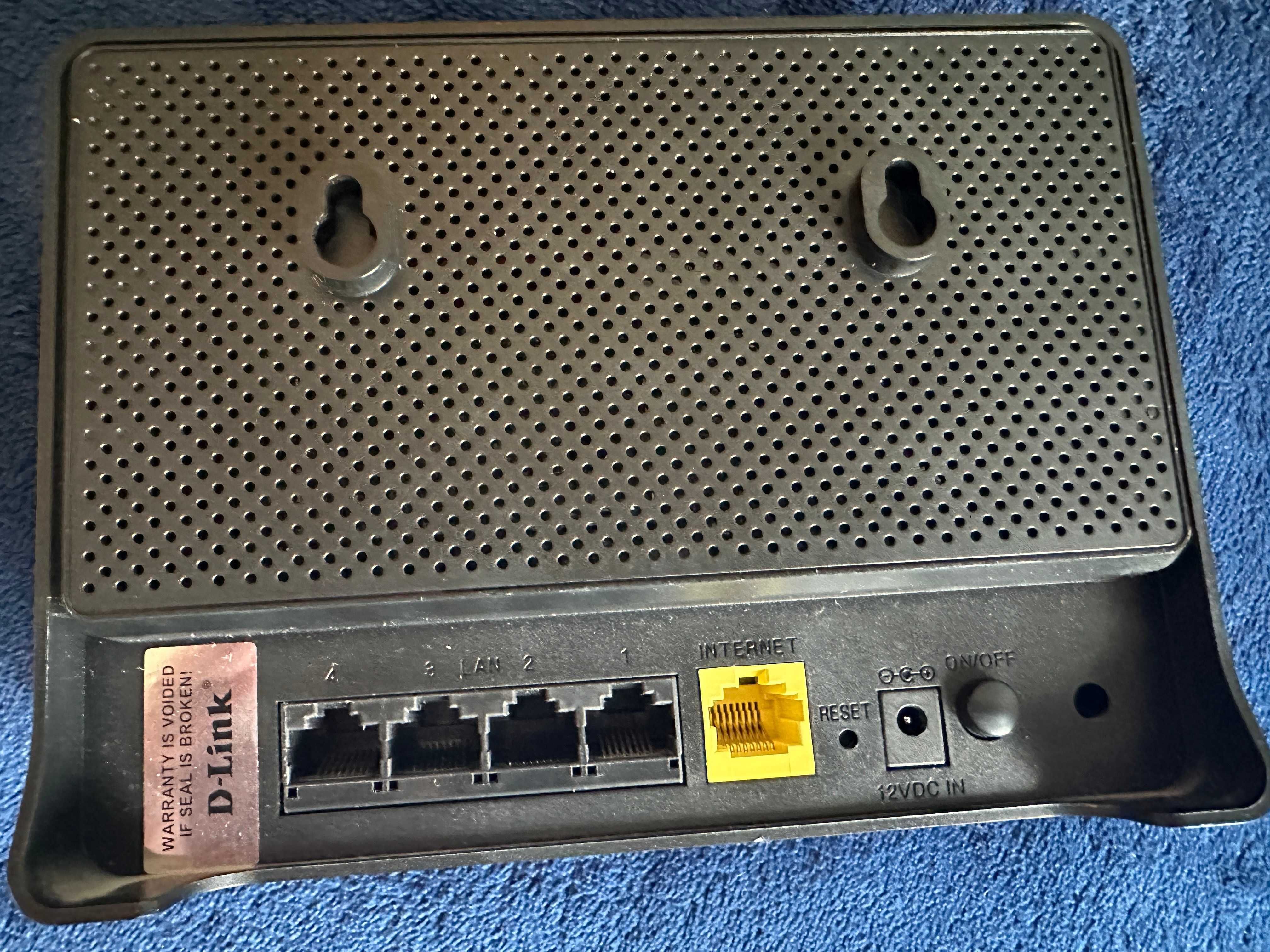 Роутер D-Link DIR 815