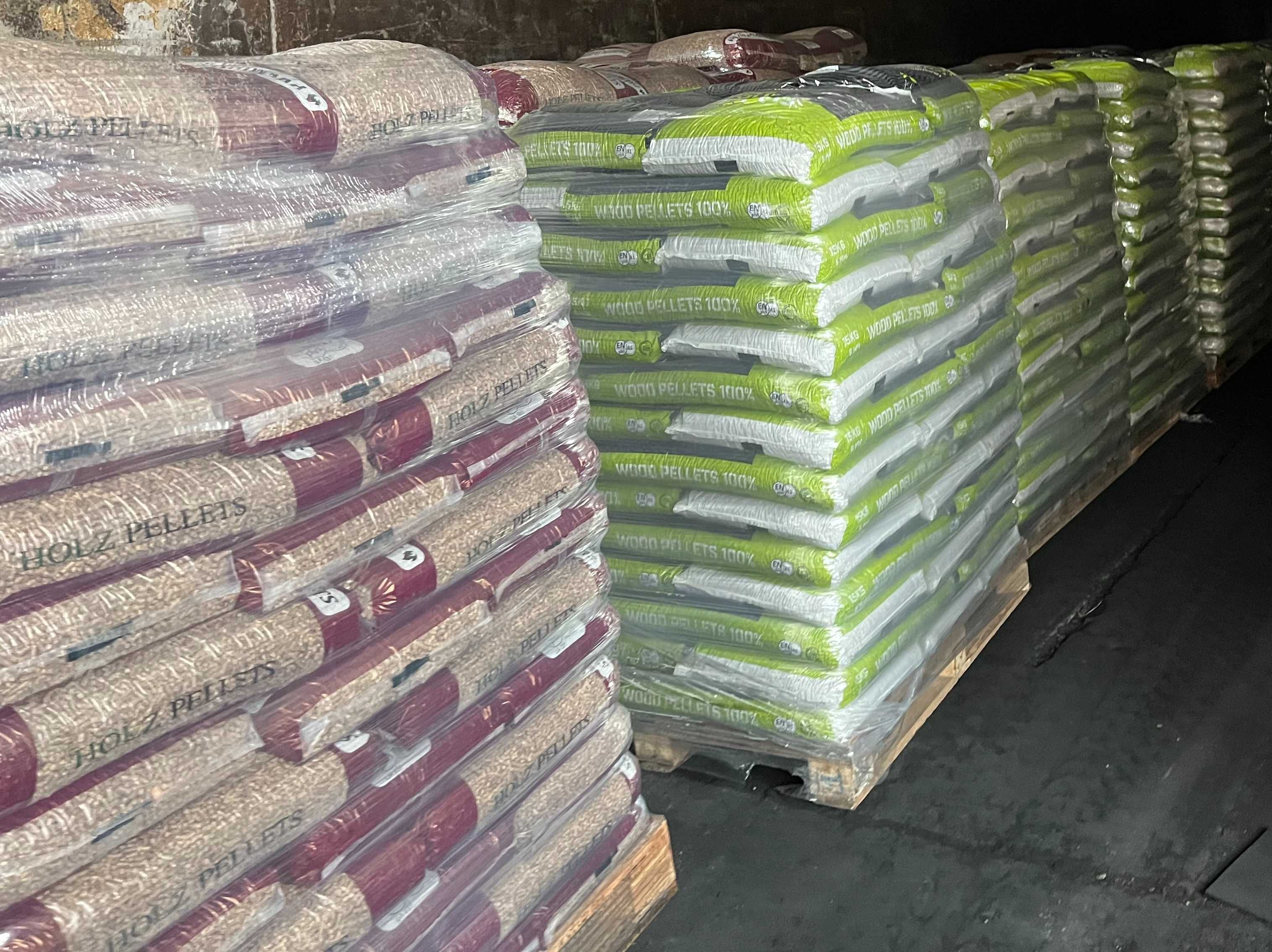 pelet PELLET drzewny sosnowy pakowany worki 15 kg dostawa GRATIS