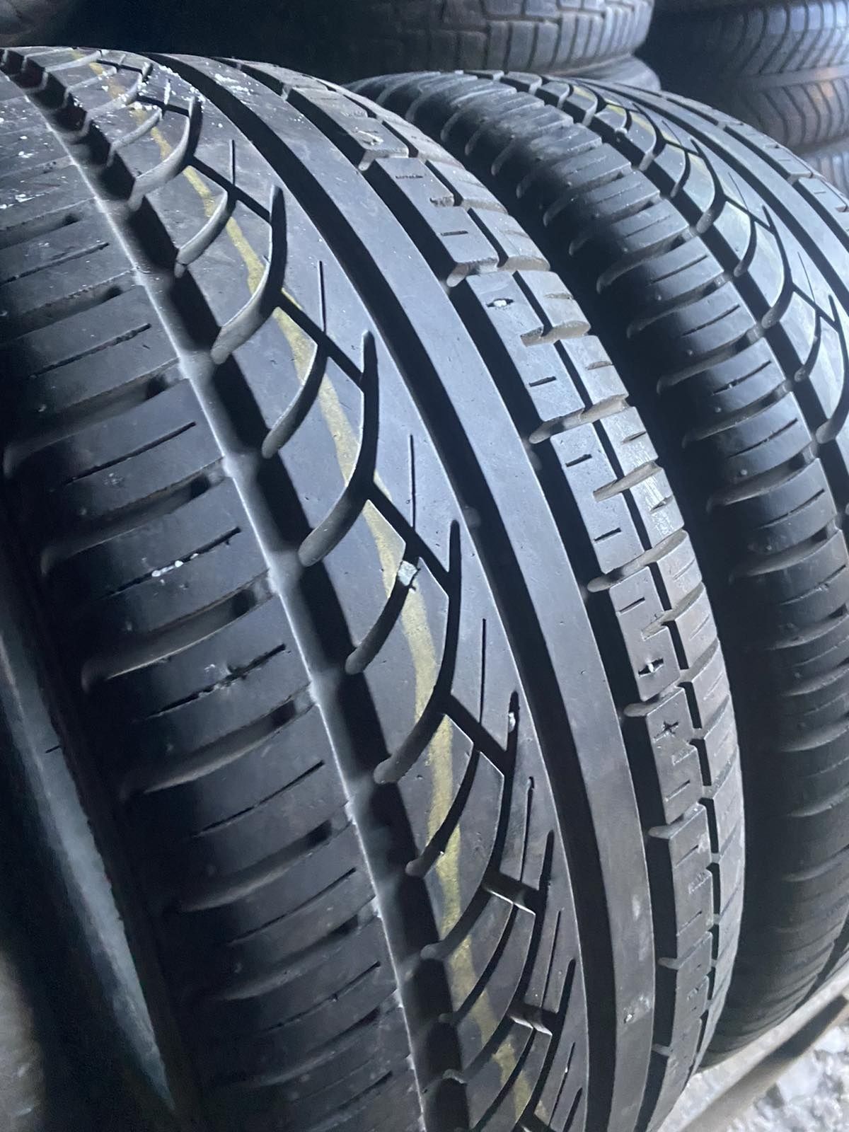 195.50.15 Kumho 2шт лето БУ склад шины резина из Европы 50 R15 Харьков