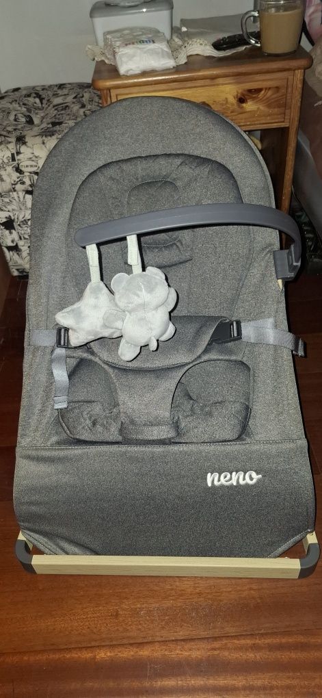 Leżaczek neno chiaro