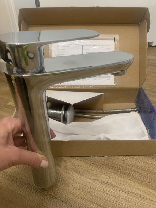 Bateria umywalkowa Deante jaskier