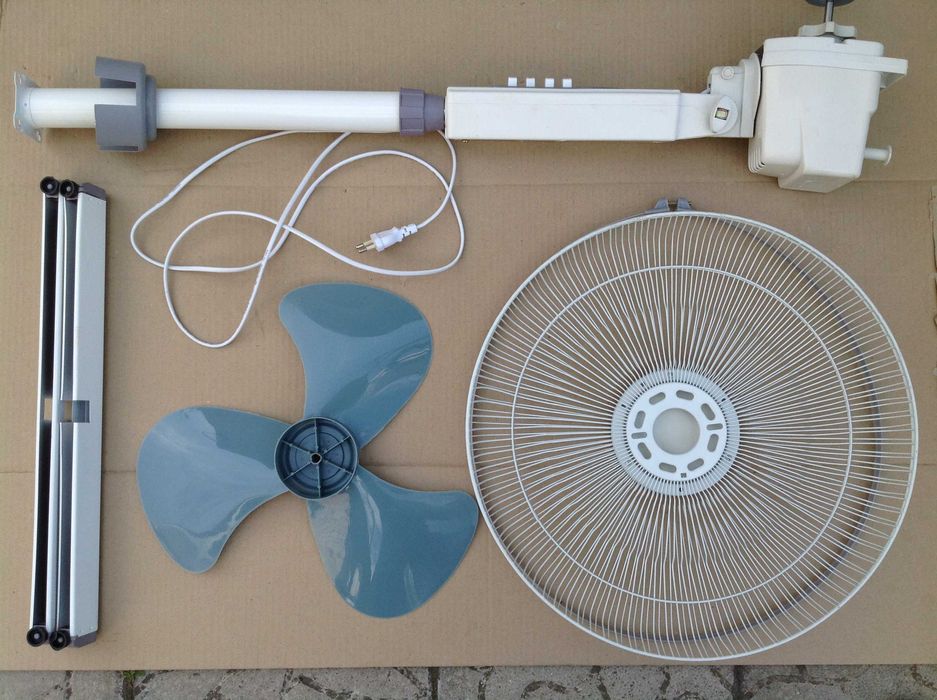 Вентилятор напольный Saturn ST-FN 8266 винтилятор вентилятар ветродуй