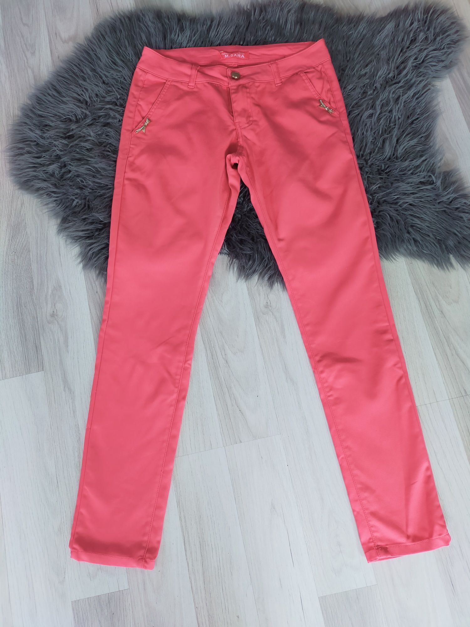 spodnie damskie materiałowe różowe malinowe rozmiar 38 M