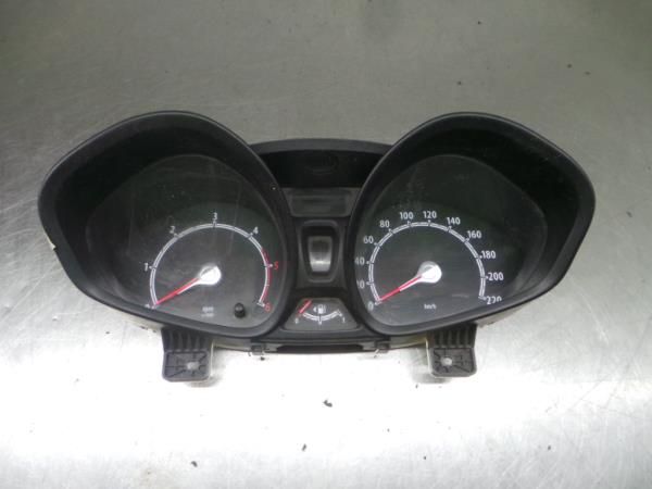 Quadrante / painel de instrumentos FORD Fiesta VI (CB1, CCN)