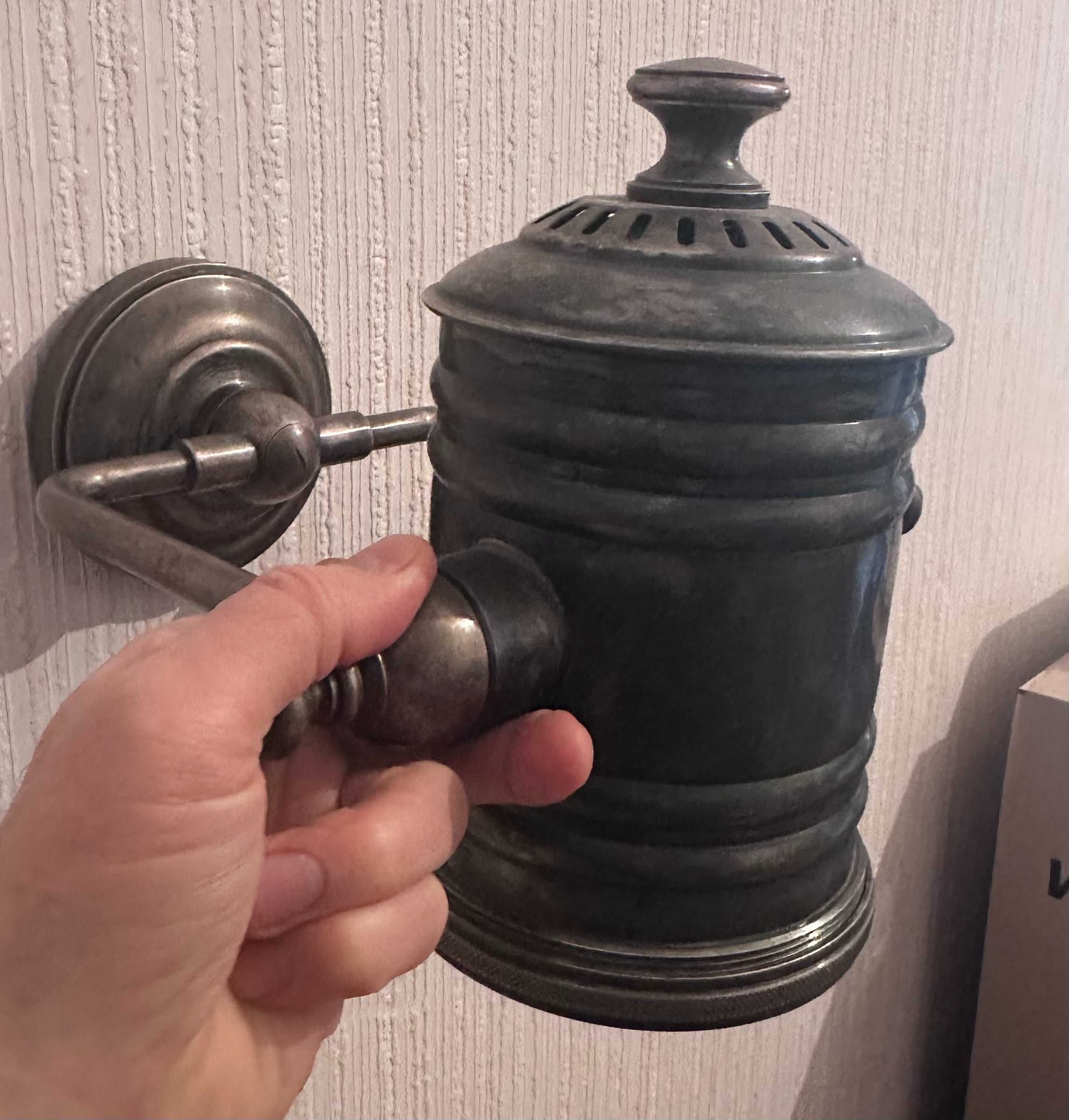 Продам светильник