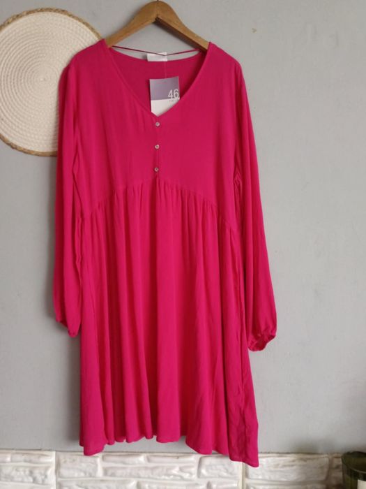 Śliczna nowa sukienka Plus size 46/48