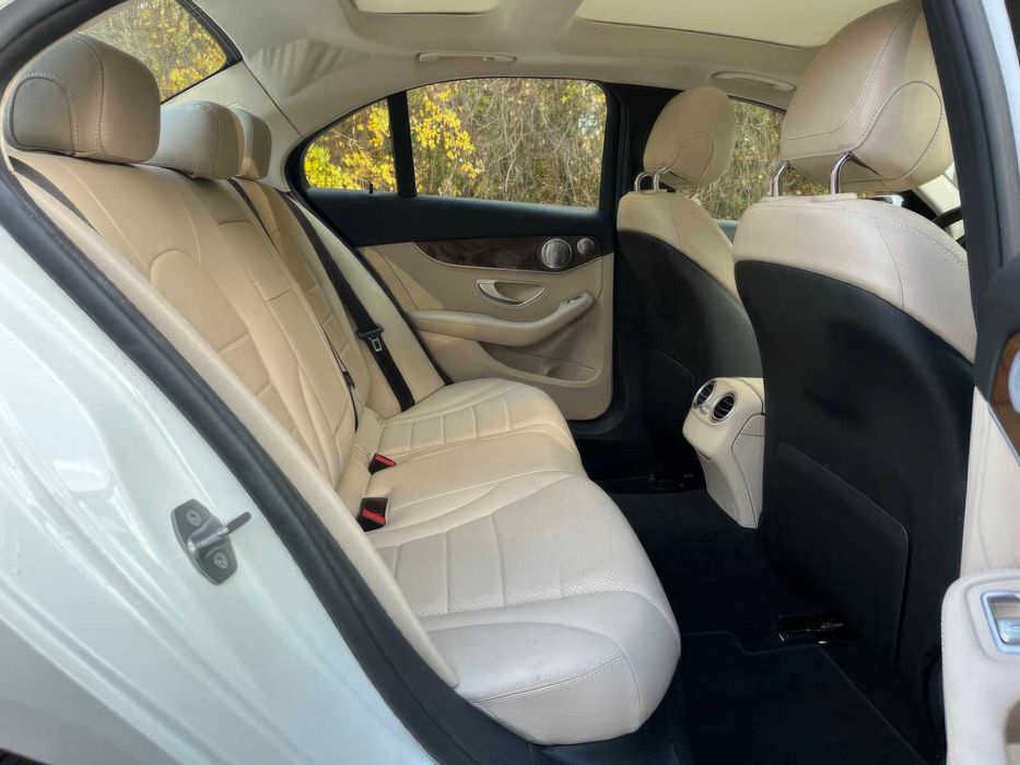 Mercedes-Benz C-Class C 300      2018