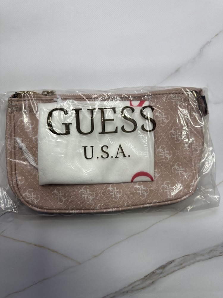 Сумка Guess