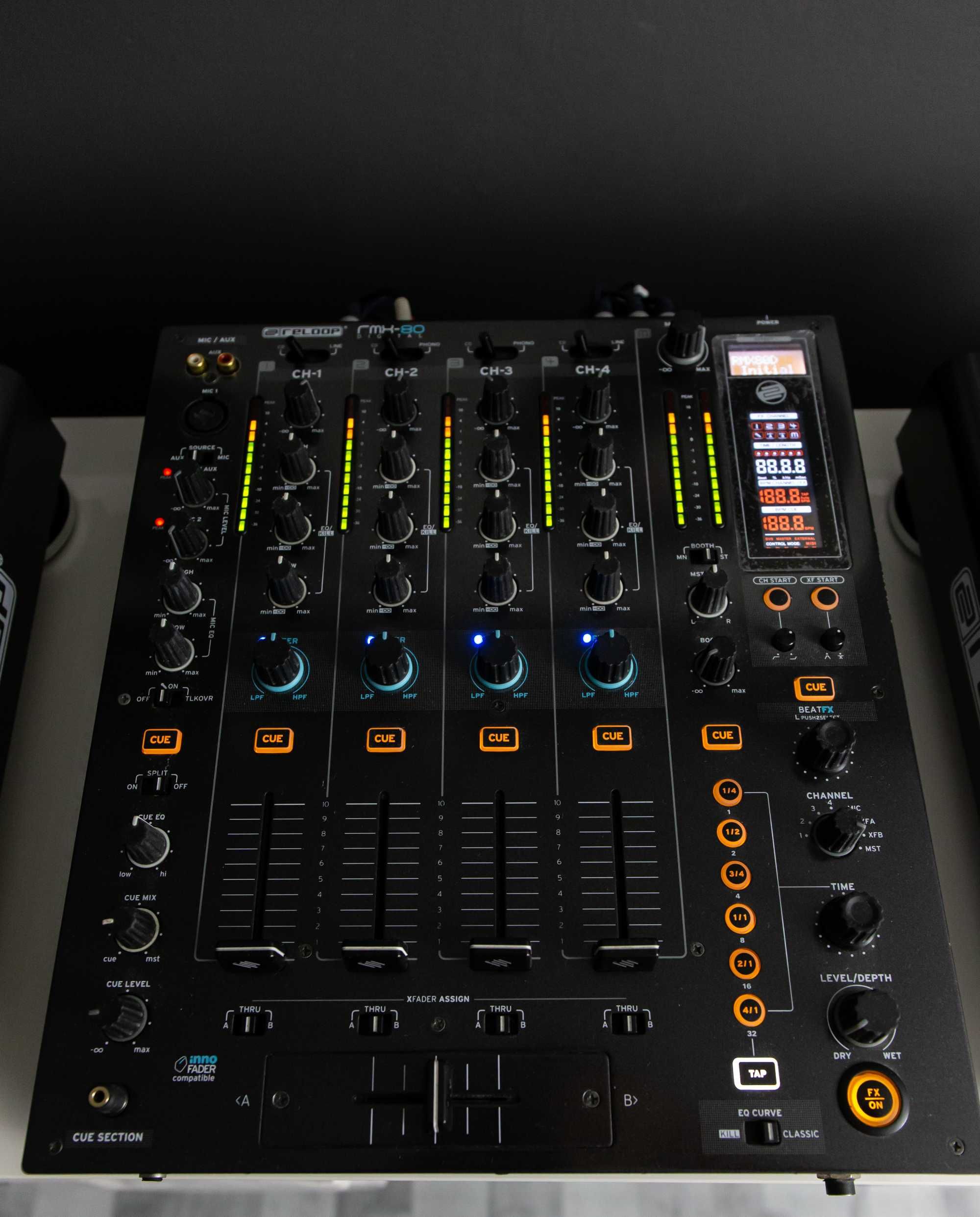 Mixer Reloop RMX-80