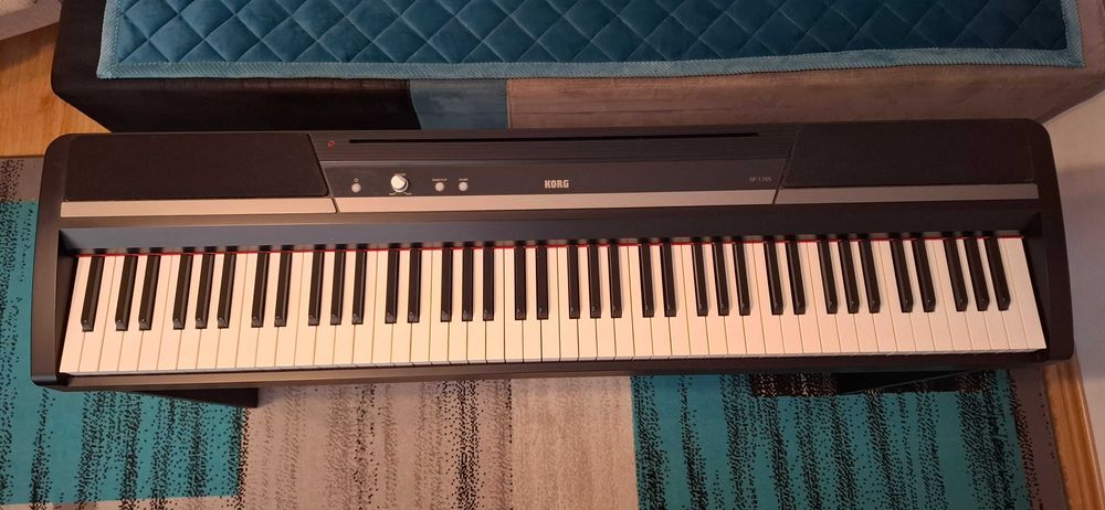 Sprzedam pianino cyfrowe KORG SP-170 + statyw pod pianino