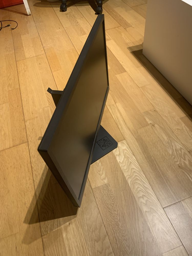 Monitor Gaming HP OMEN Z7Y57AA (25'' - 1 ms - 144 Hz - FreeSync)