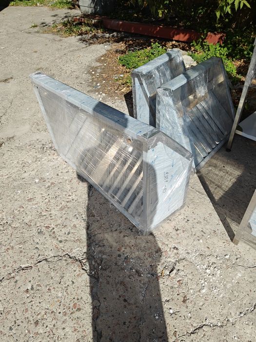 Зонт вытяжной купол нержавеющий новый в наличии!!!