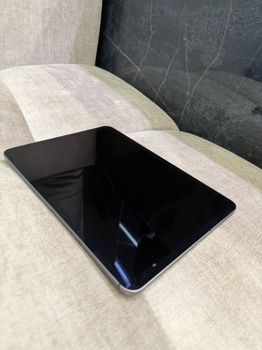 Продам Ipad 11 Pro 2018 на 256GB