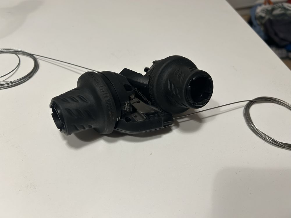 Manetki Shimano RevoShift 3x6 (stan BDB)