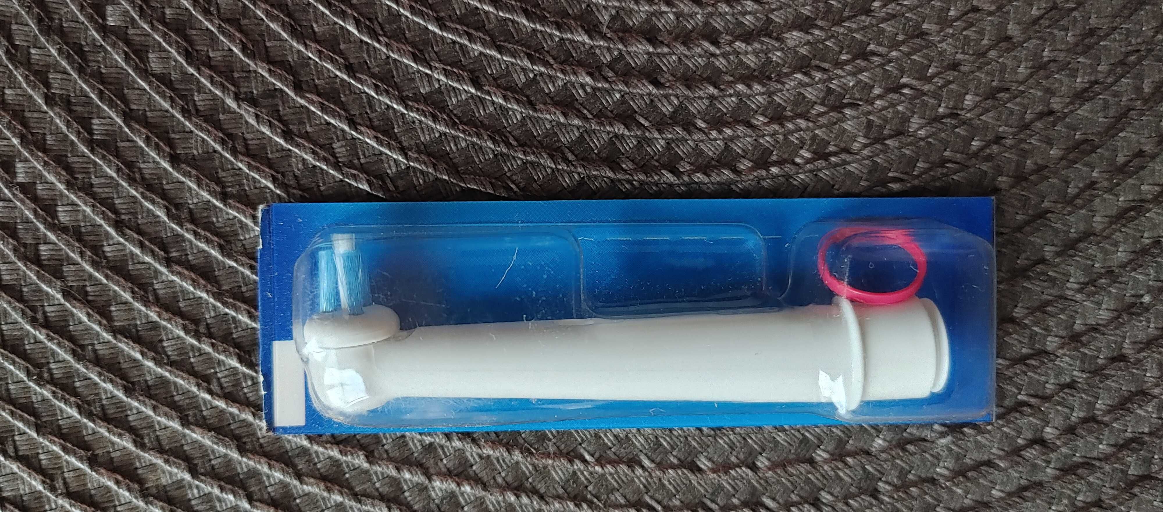 Oral-B końcówka Interspace, nowa
