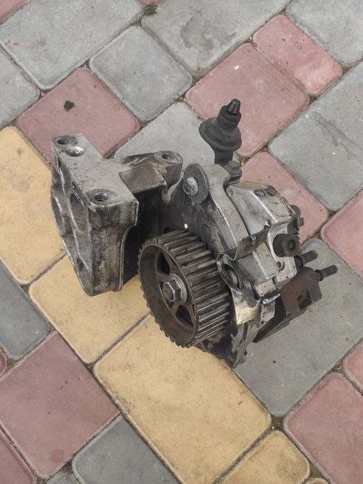 Паливний насос високого тиску nissan primera 1.9 dci