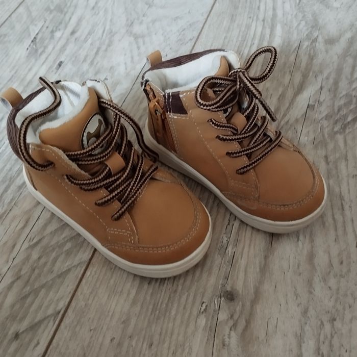 Демісезонні ботинки на розмір 20/21