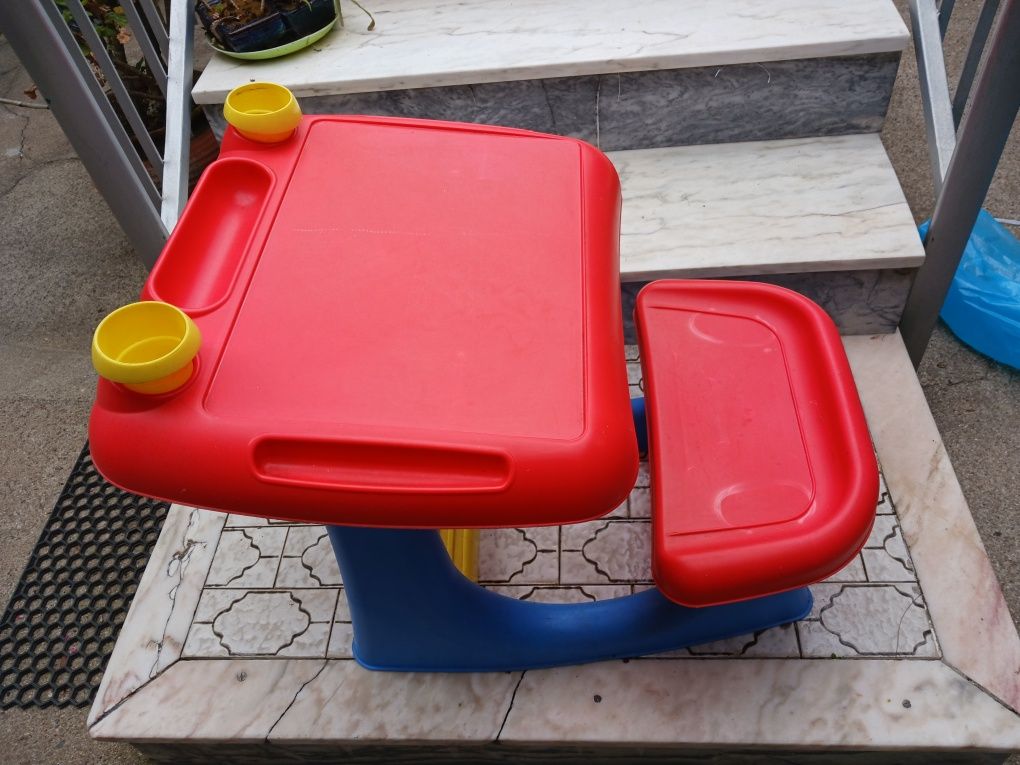 Mesa escrivaninha