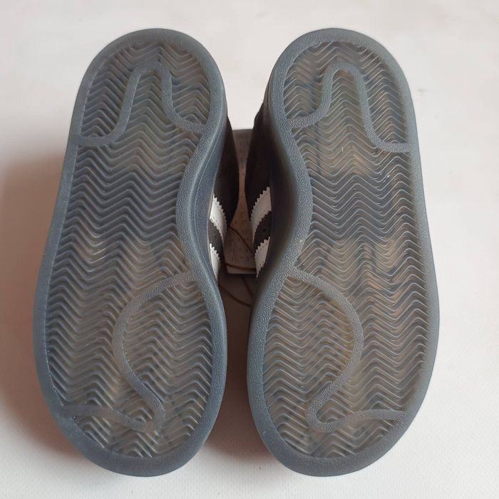 нові оригінальні Adidas Campus p28.5 р32 довжина устілки по факту 18.5