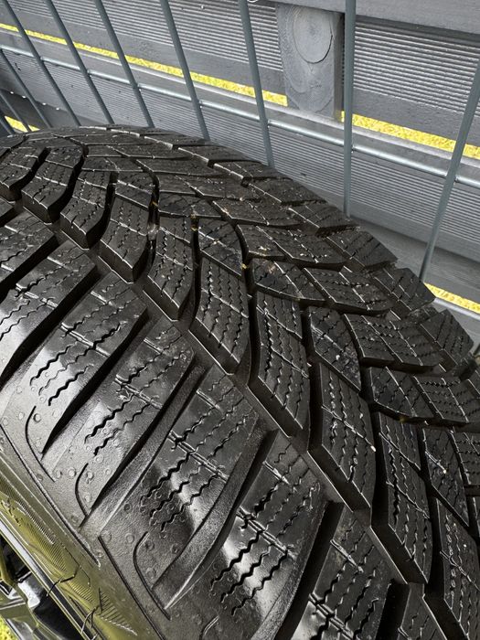 Komplet kol: opony Good year z felgami Dotz