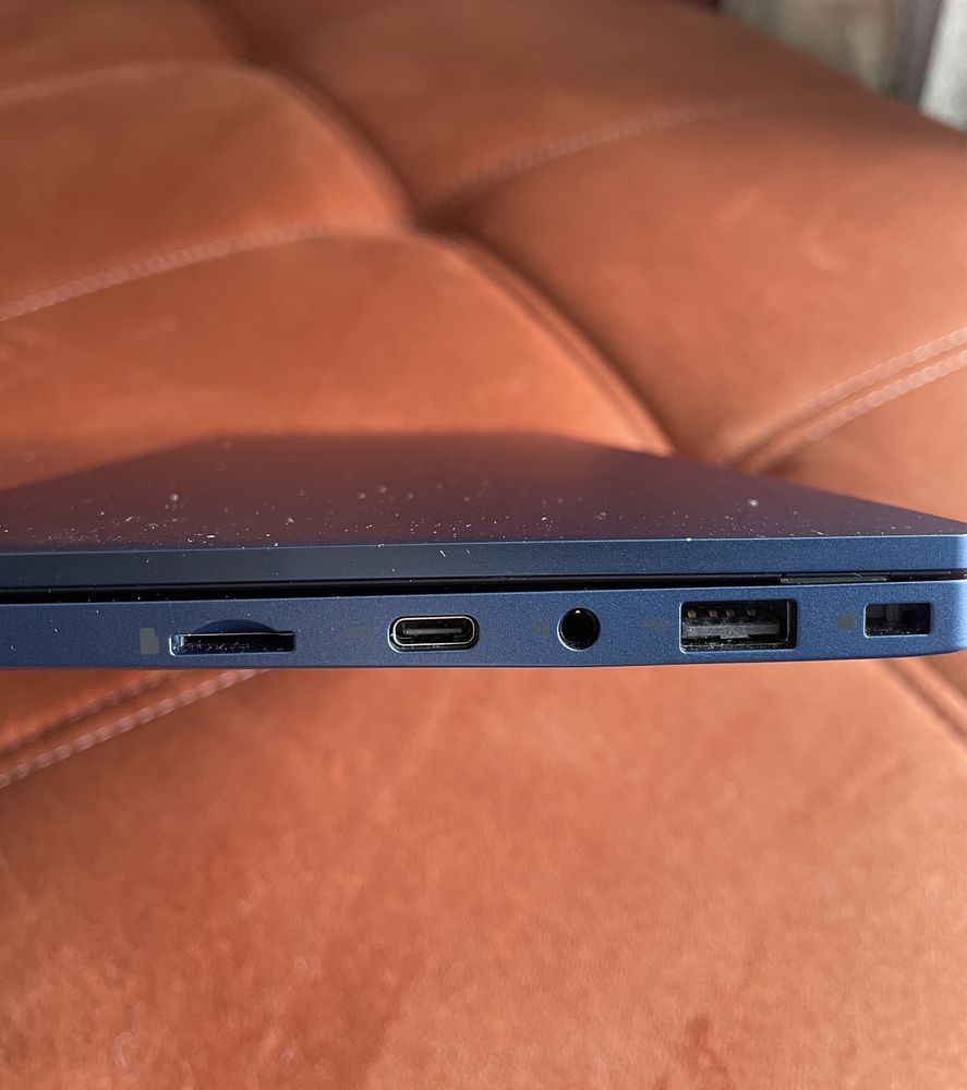 Laptop Infinix Inbook X2 Gen11 klaw rosyjską