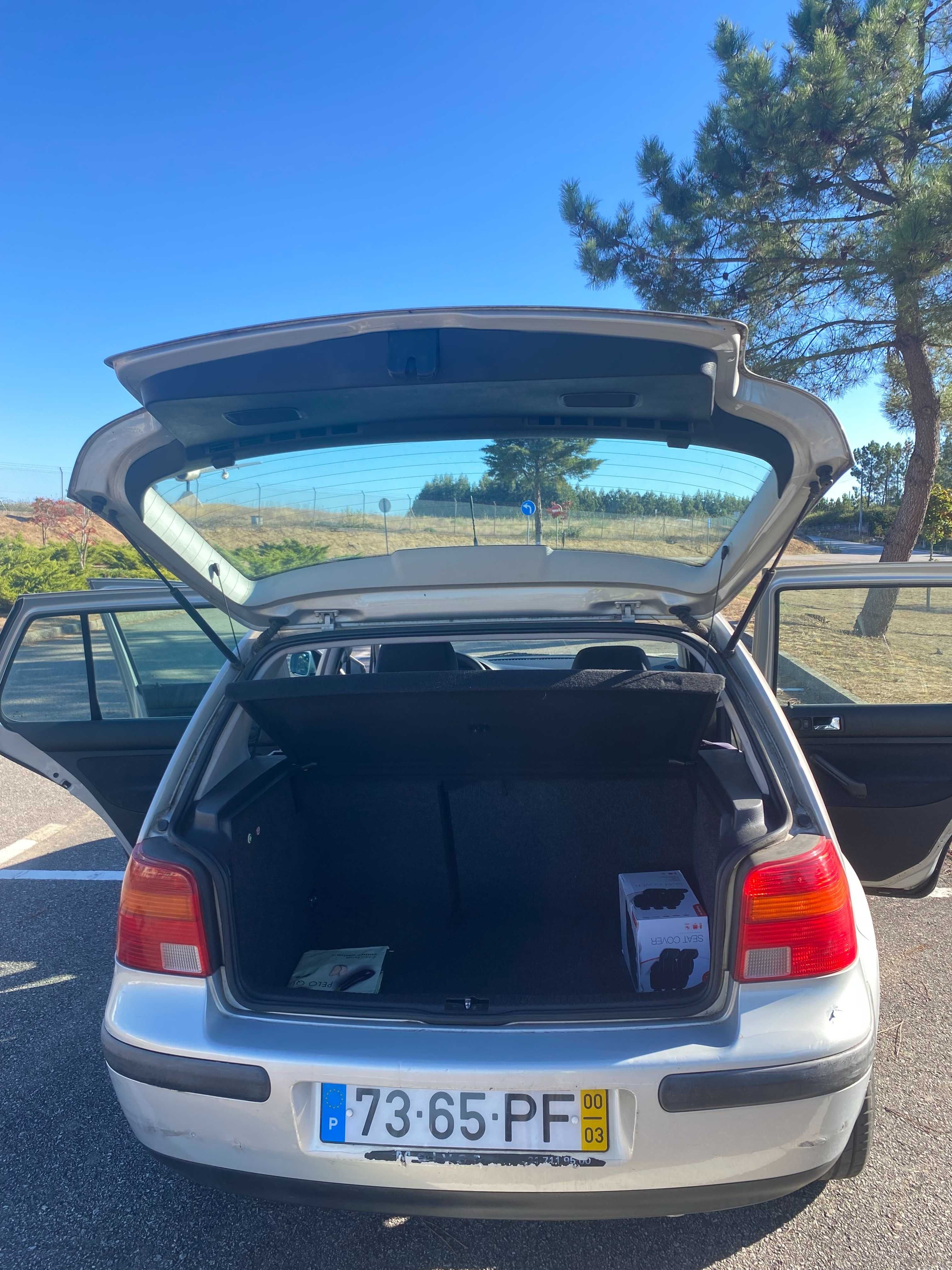 VW Golf IV 1.4 a Gasolina