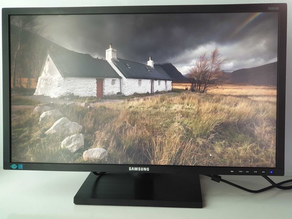 Монітор 24" Samsung S24E450B LED 1920x1080 60Гц + кабель DVI VGA 250
