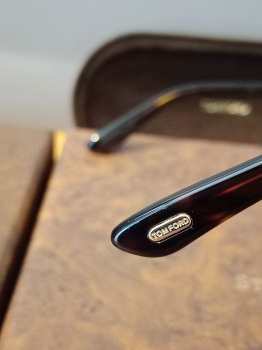 Солнцезащитные очки Tom Ford оригинал saint louis