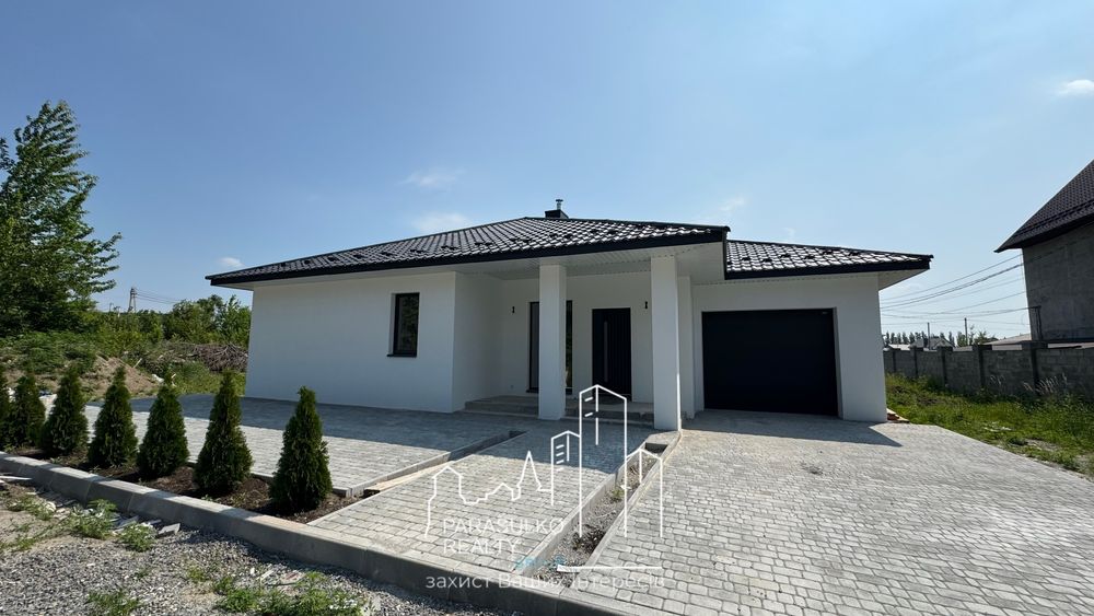 Продам новозбудований будинок з ремнтом