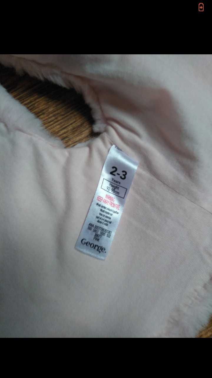 Różowa kamizelka George r 92/98