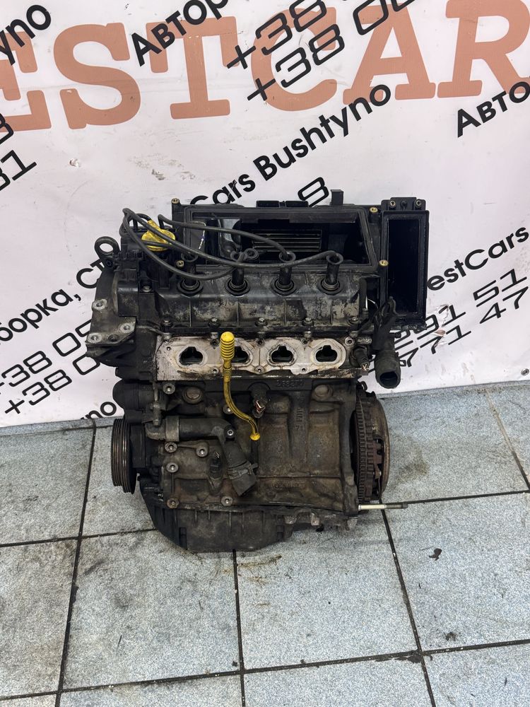 Двигун мотор двигатель Renault kangoo Рено Кенго 1.2 бензин  D4F712