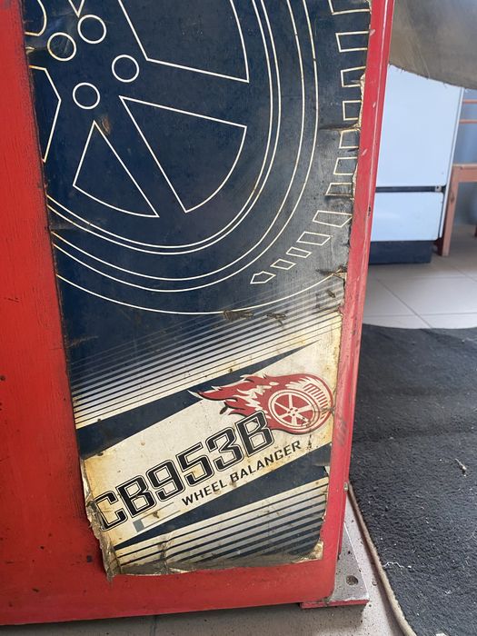 Балансувальний верстат Bright