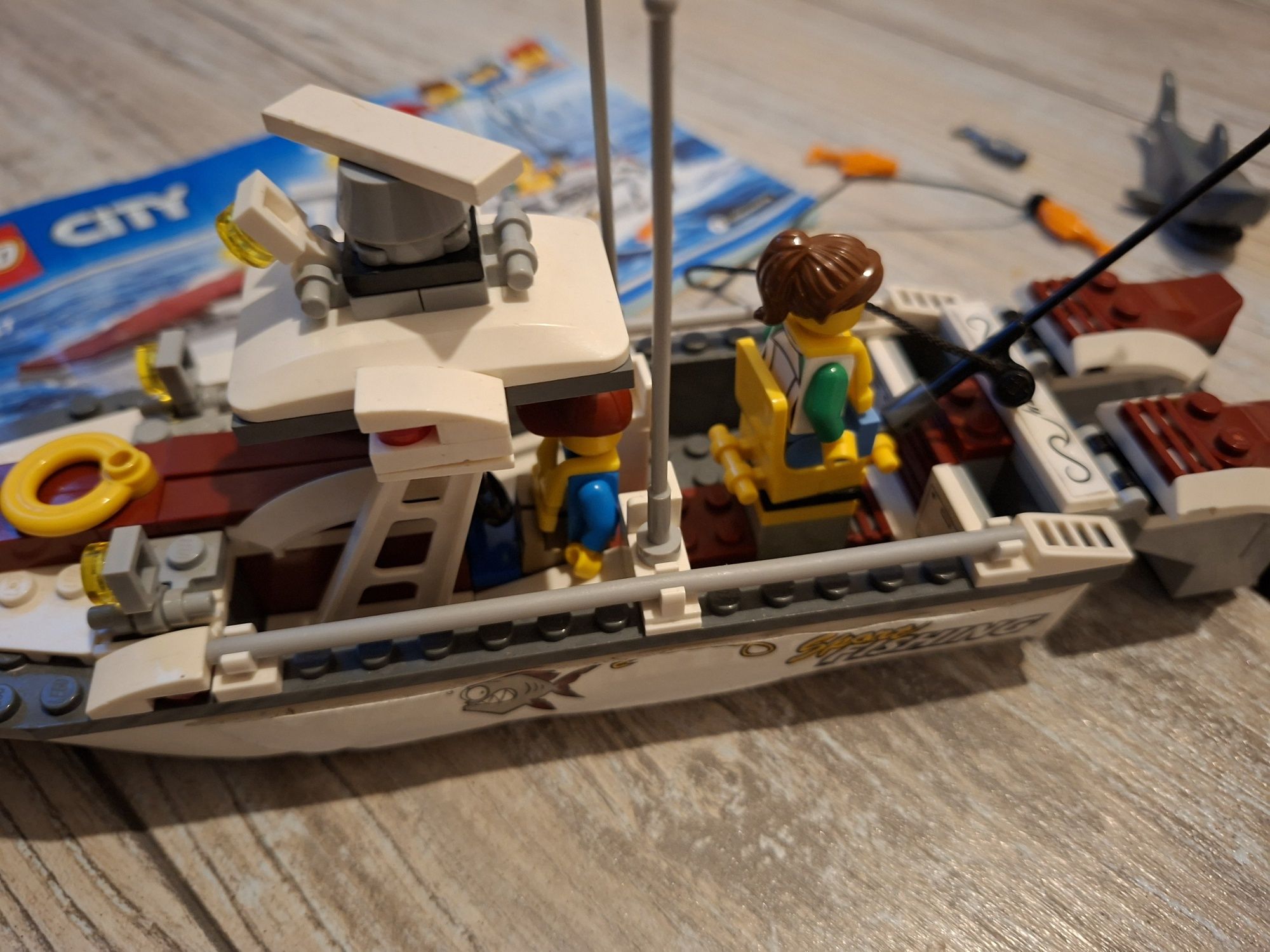 Lego City 60147 łódź wędkarska