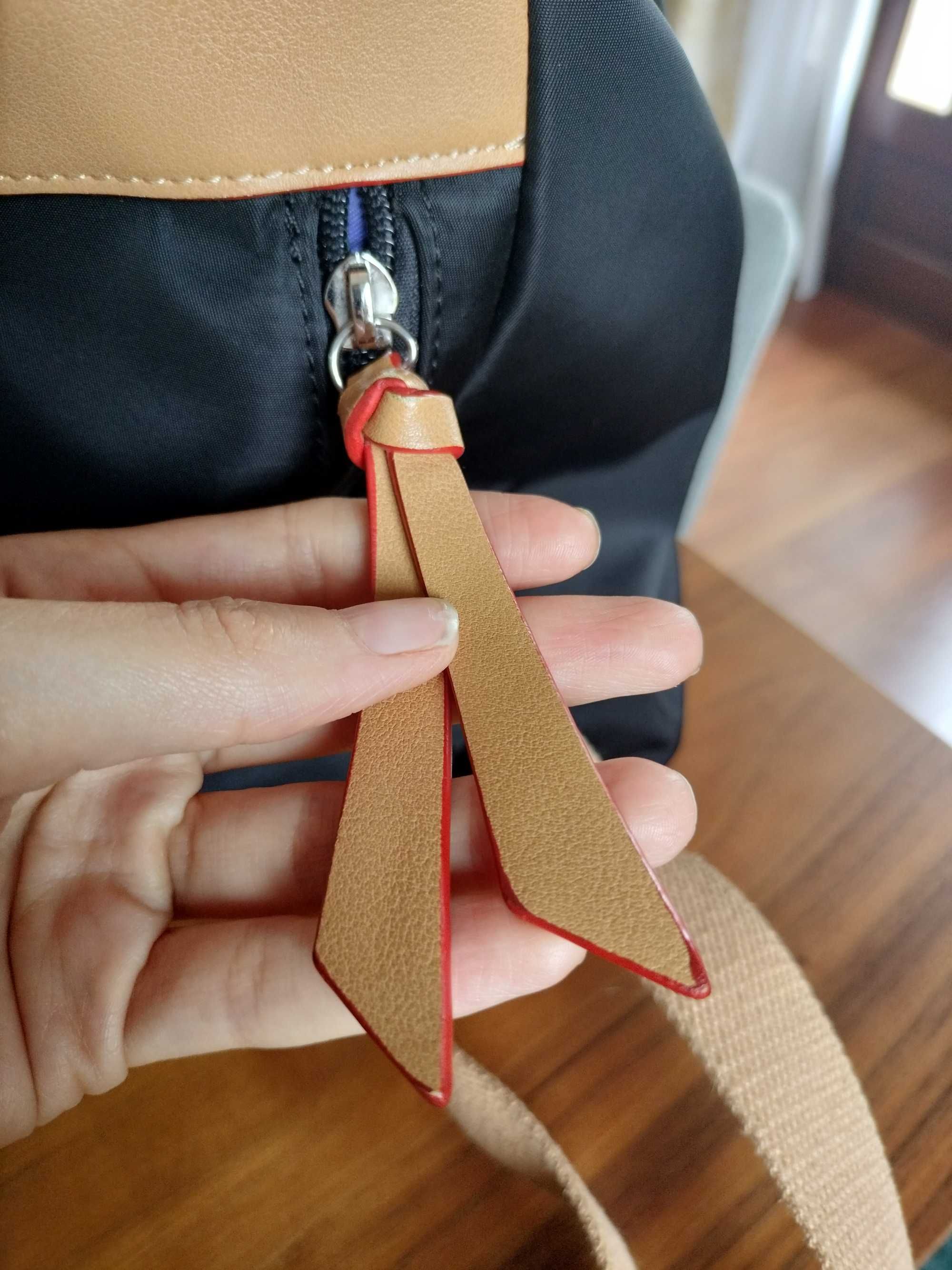 Mala Mochila Preta Gabor