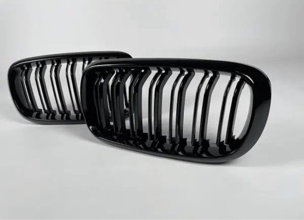 Решетка радиатора ноздри BMW Е70 F10 F30 F15 ф25 E60 Е39 Е46 E90 бмв