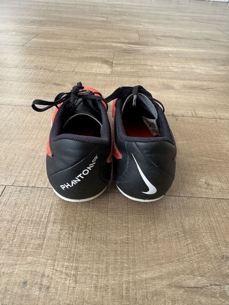 Korki Nike rozmiar 38