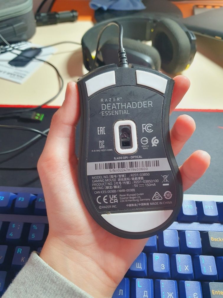 Razer dethadder essential з коробкою