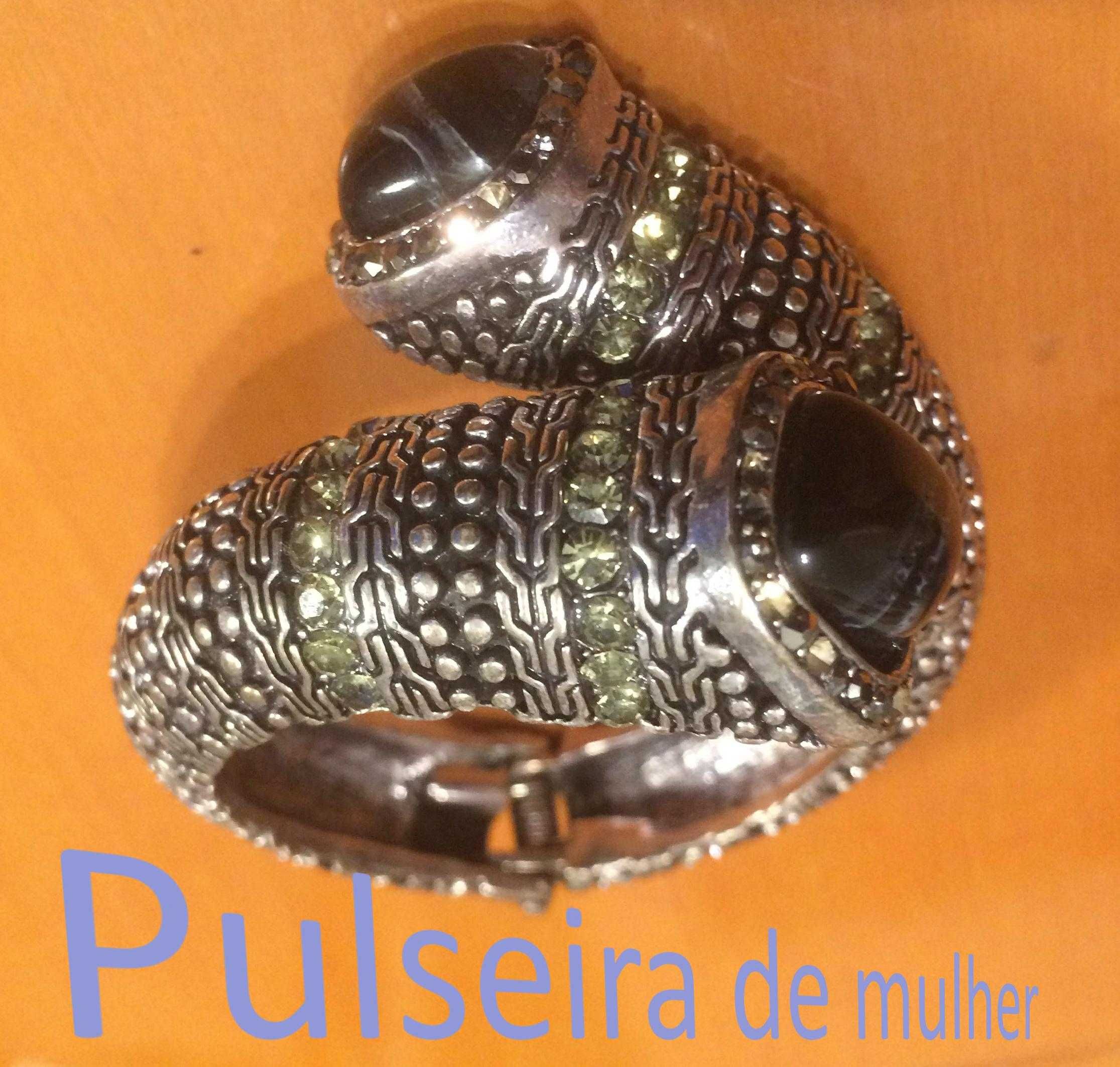 2 Pulseiras de mulher.