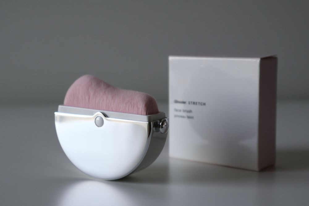 Pincel Base Glossier Stretch Foundation Brush – PORTES INCLUÍDOS