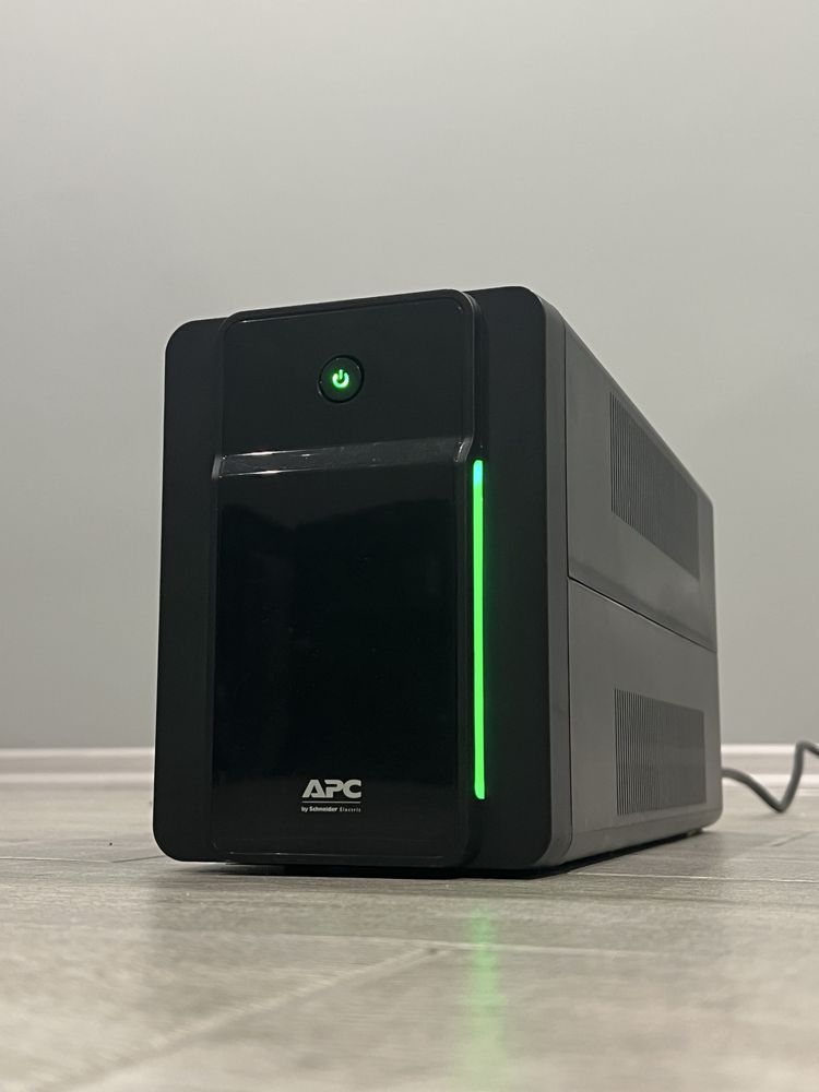 Лінійно - інтерактивне ДБЖ APC UPS 1200W