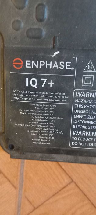 Microinversores enphase Ik 7+