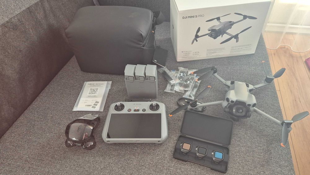 DJI Mini 5 Pro Fly More Combo (RC2)