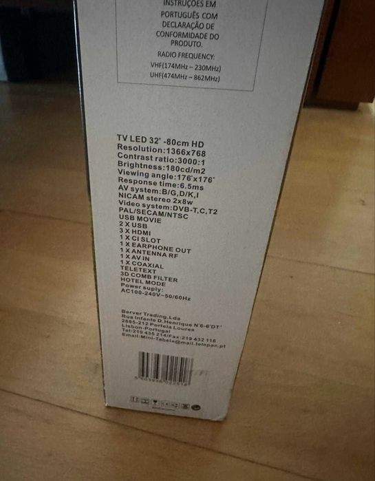 Tv smart Nova na caixa