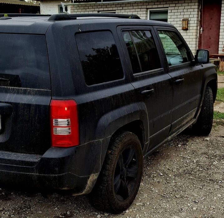 Джип Патріот 2.4 4×4 СРОЧН!!!