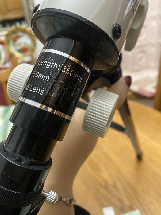 Телескоп астрономічний.