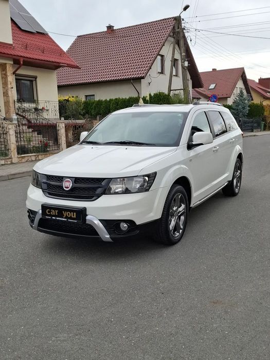 Fiat Freemont Fiat Freemont CROSS , DVD , SKÓRA , AWD , FULL