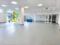 Lokal na parterze z dużym parkingiem - Nałęczowska